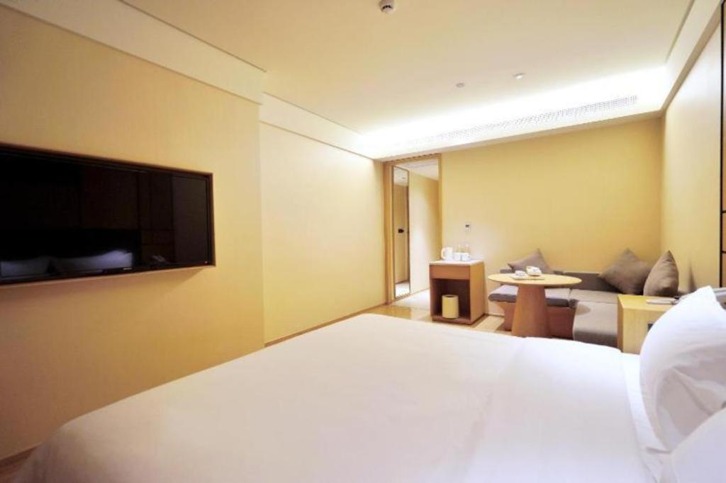 Ji Hotel Shanghai Hongqiao Yan'An XI Road Exteriör bild