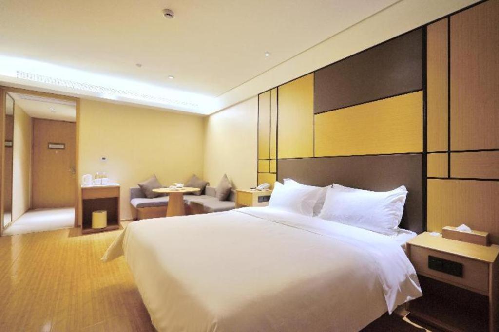 Ji Hotel Shanghai Hongqiao Yan'An XI Road Exteriör bild
